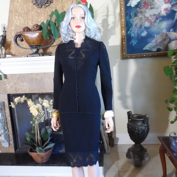 Saks Fifth Avenue Vintage Black skirt Suit w/Lace Insert Detail Size S - Picture 3 of 16